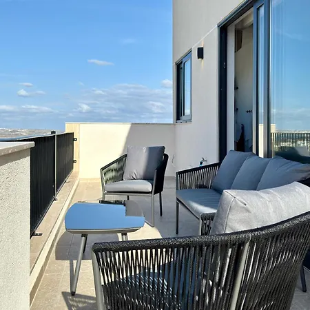 Luxury Sea View *